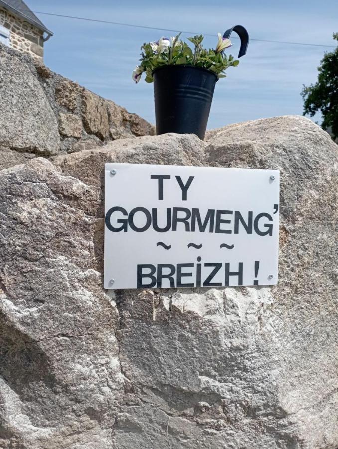Gite Avec Son Bain Nordique Privatif Au Feu De Bois Pleubian エクステリア 写真